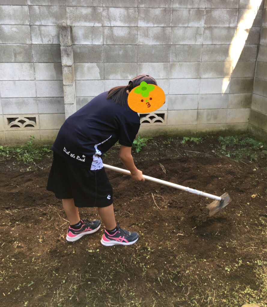 子どもCOMPANY『そだそだ部』 お庭でいちご作りプロジェクト！